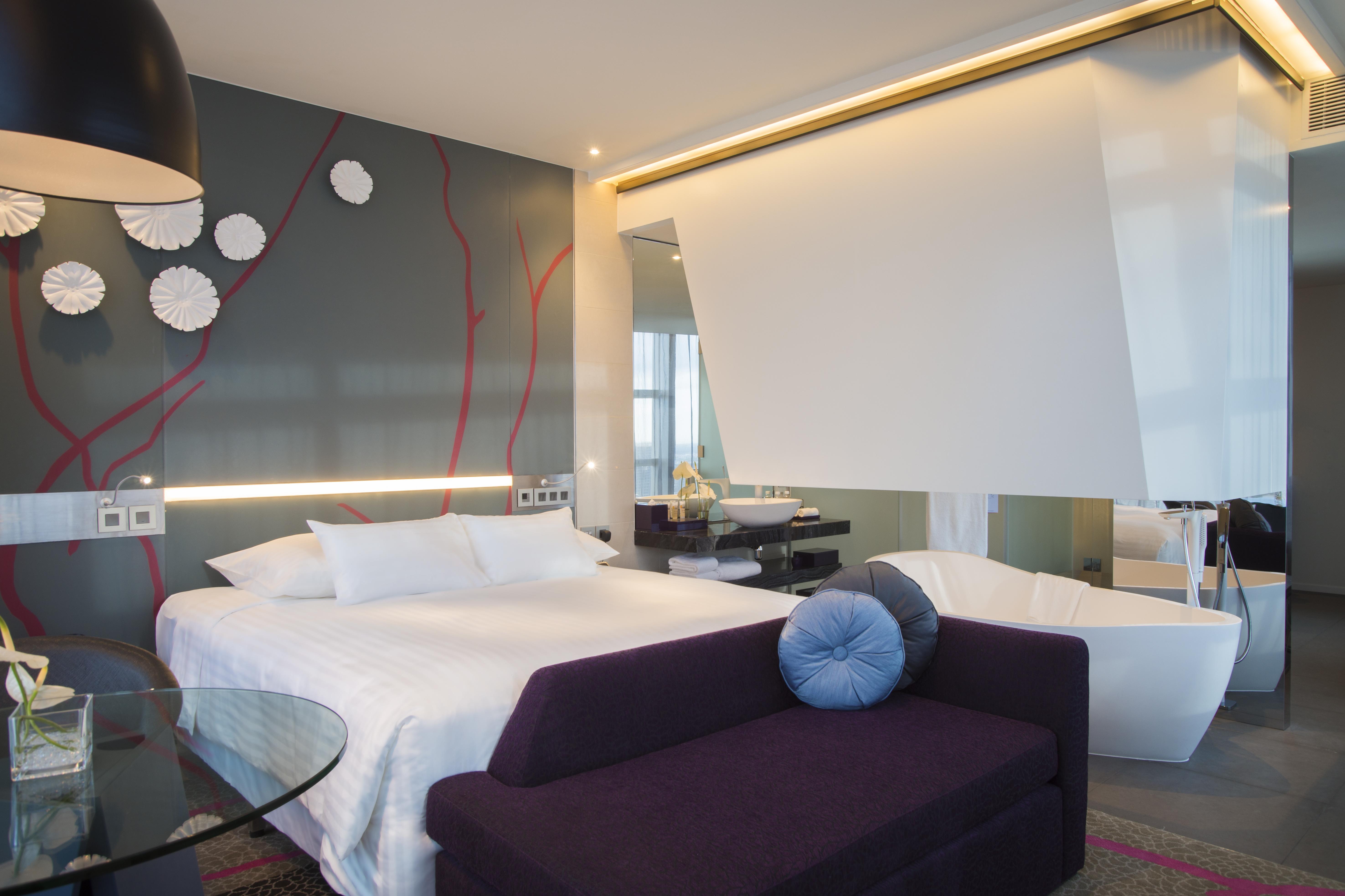 Khách sạn Pullman Saigon Centre