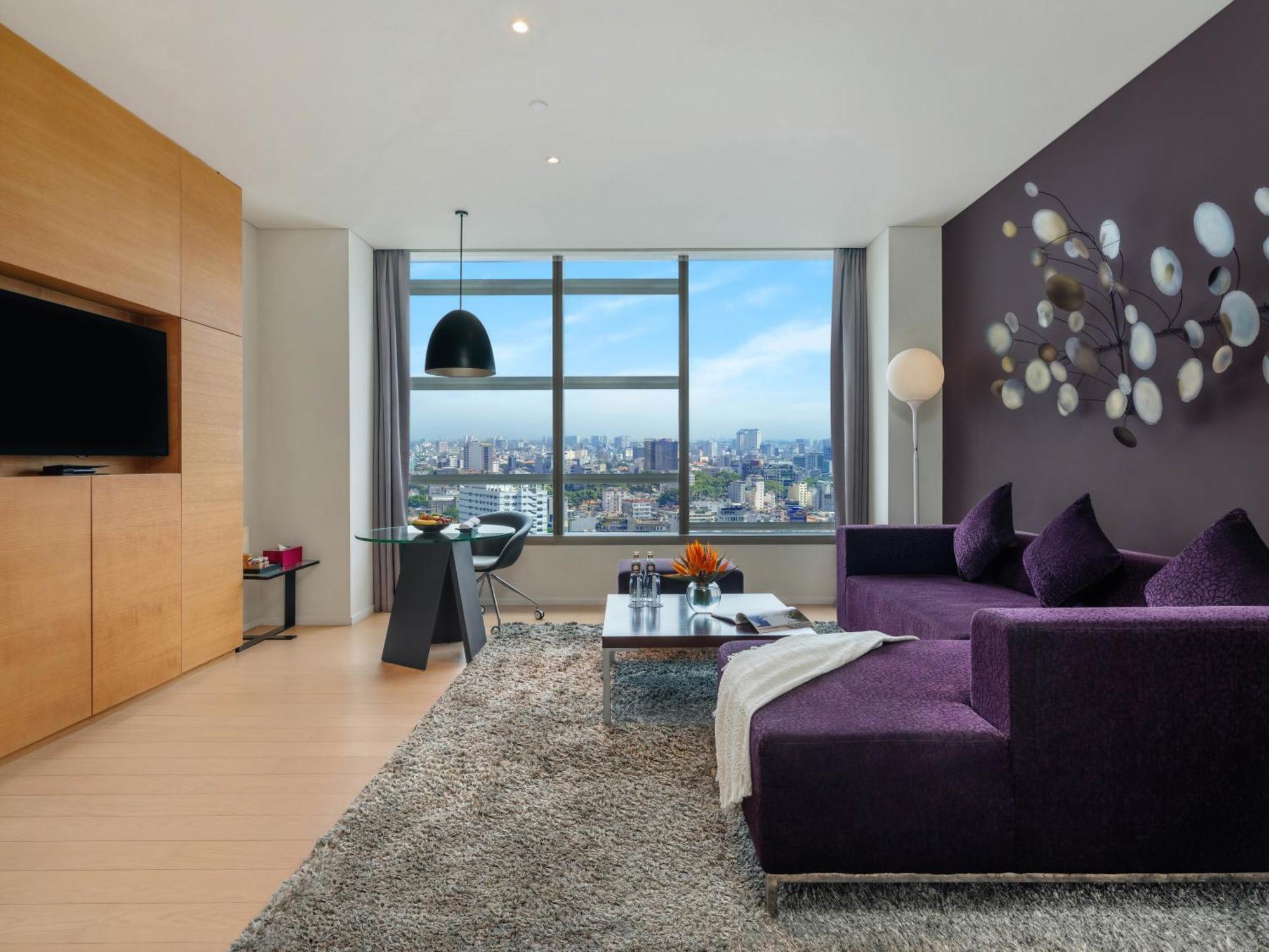 Khách sạn Pullman Saigon Centre